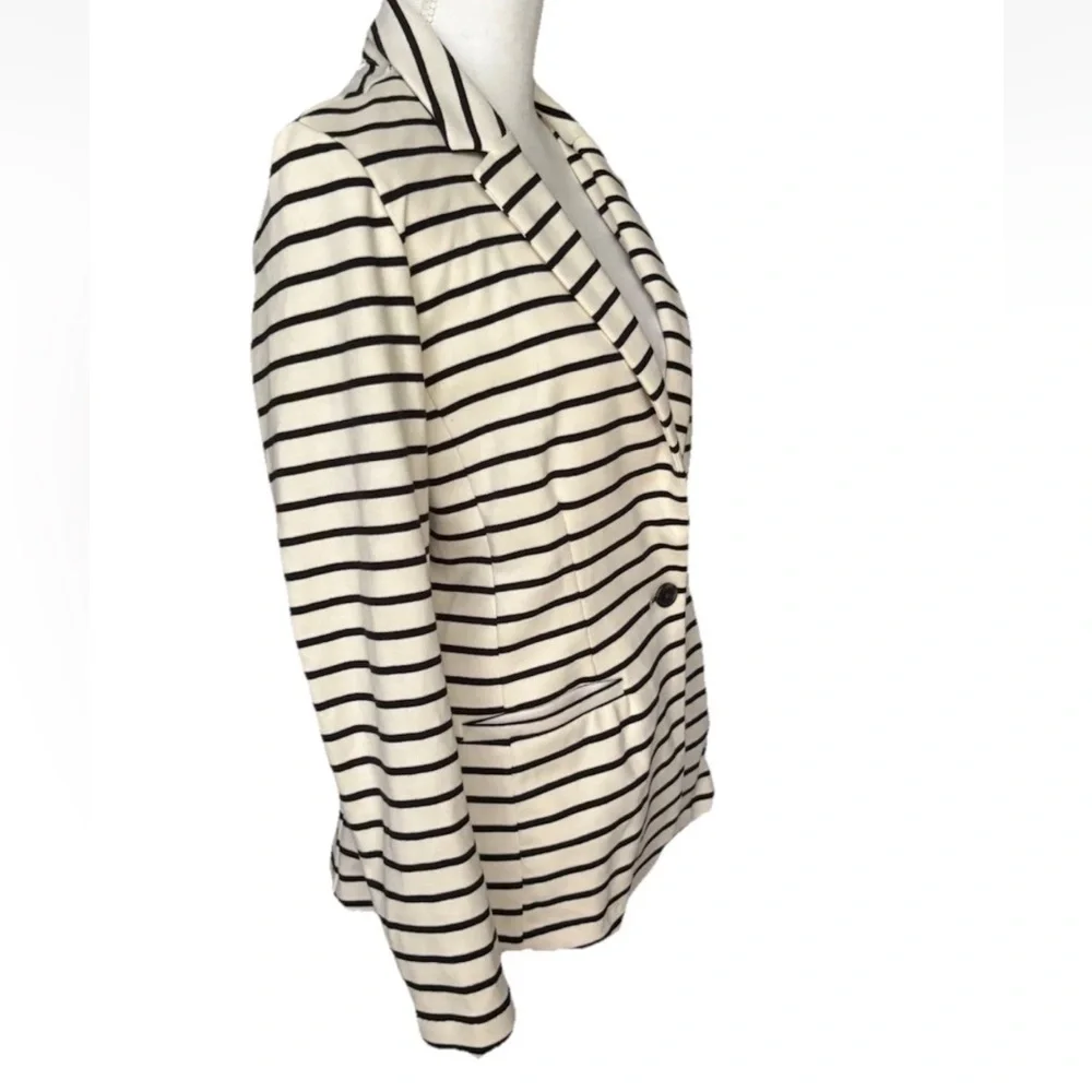 Old Navy Women's Long Sleeve Stripe Blazer Jacket Size M Stretch Nautical Preppy